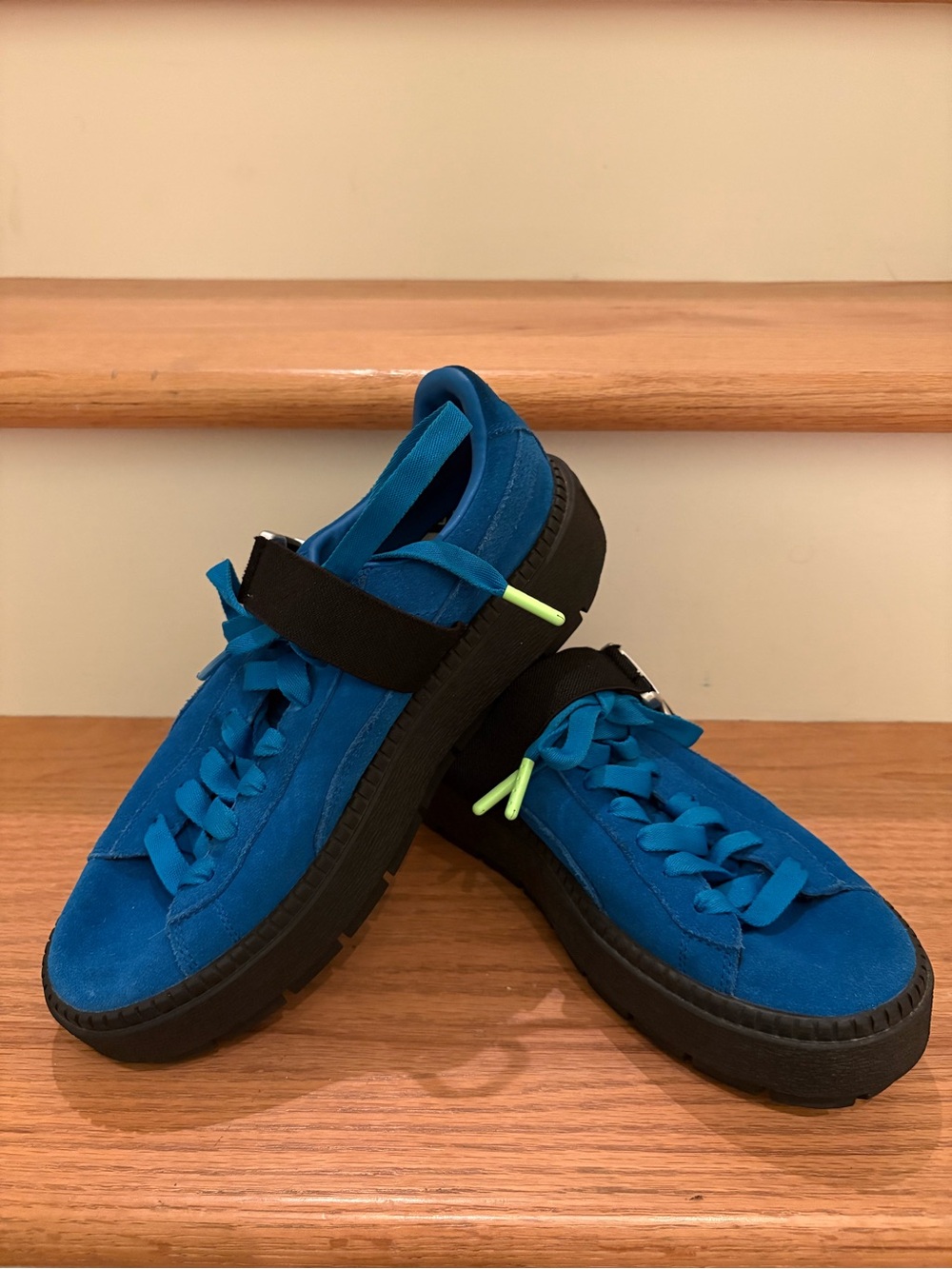 PUMA Blue Suede Platform Sneakers Buckle Strap Women’s EU 38